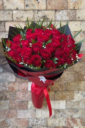 25 Red Roses Bouquet 