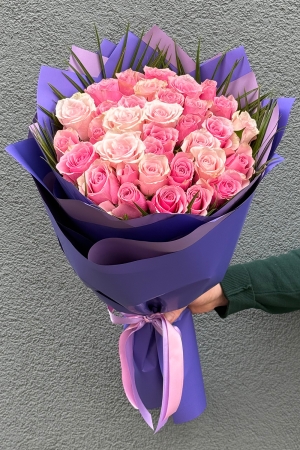 35 Pink Rose Bouquet